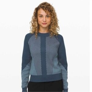 Lululemon Forward Fold Sweater Womens XL Blue Cashmere Blend Geometric Knit